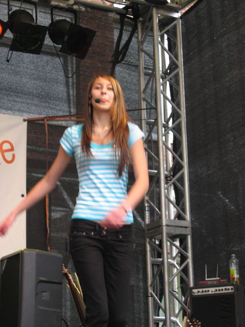 gal/2007/2007 Ruettenscheider Kinderfest/2007 Saitentwist Ruettenscheider Kinderfest 1.9. 160.jpg